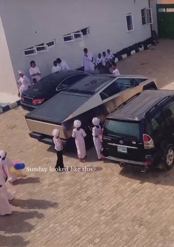 Triumphant💫 tweet media