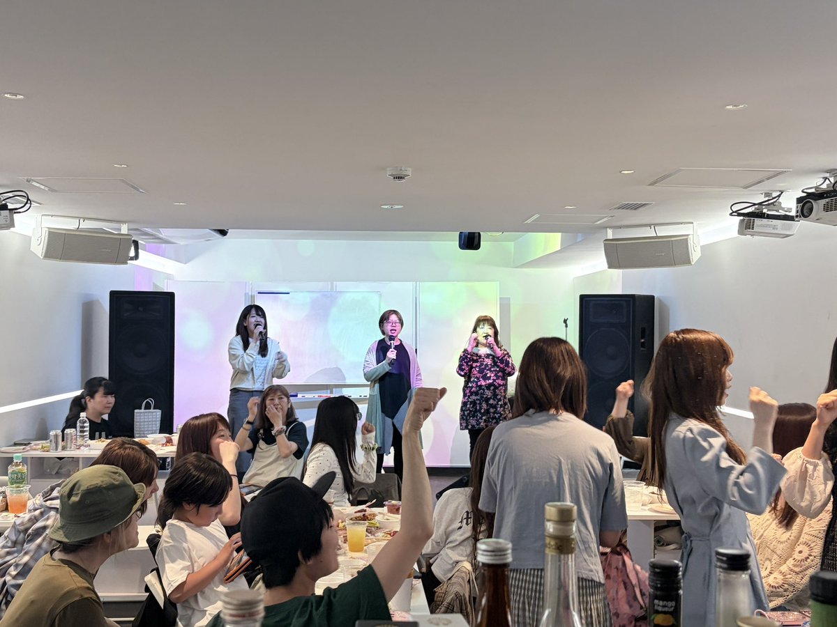 4年2組Official tweet media
