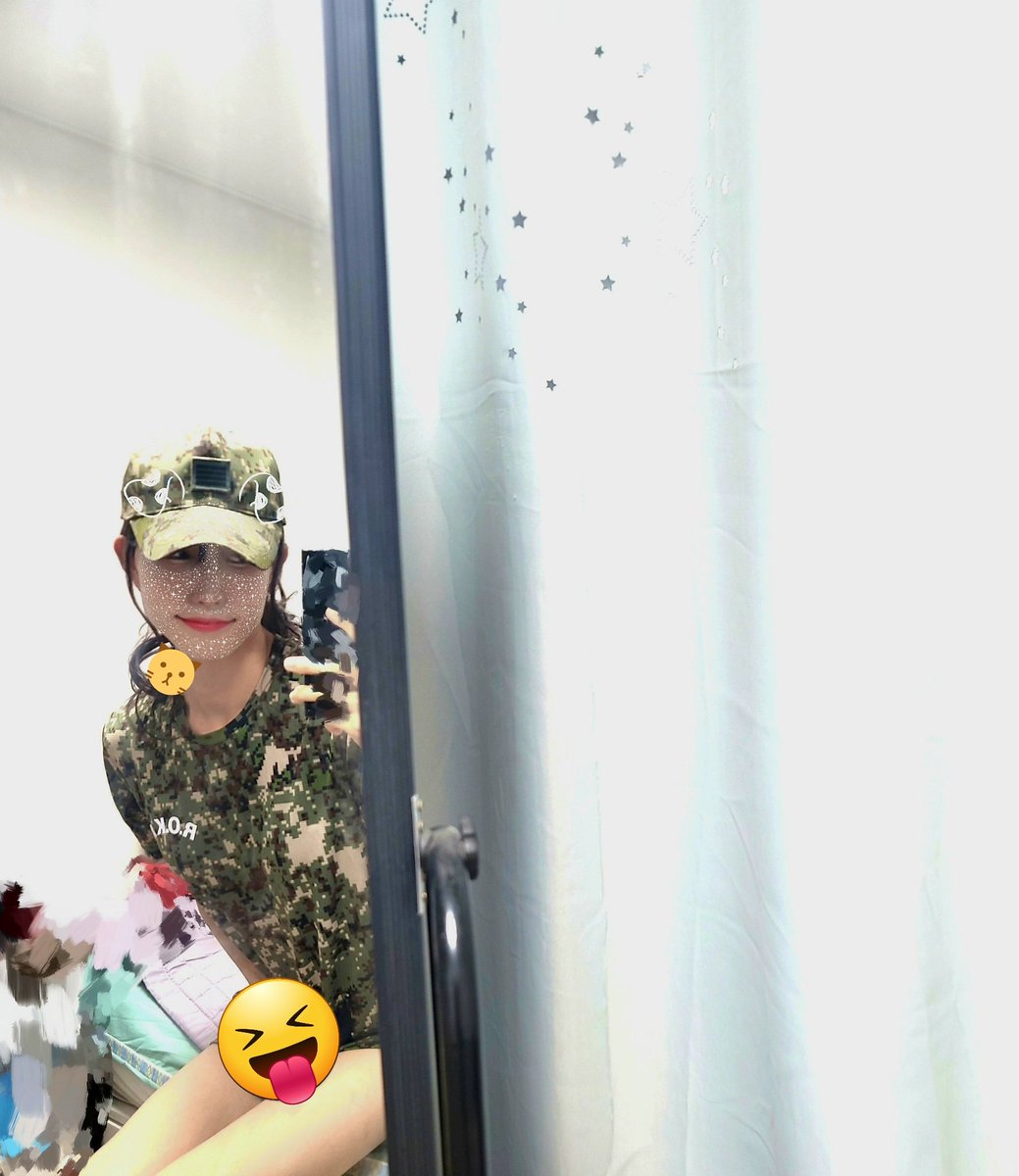 아유 tweet media
