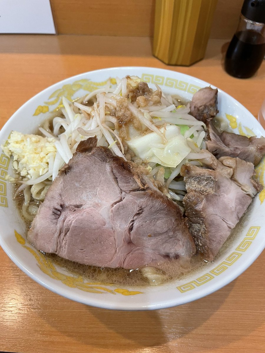 クリサリス tweet media