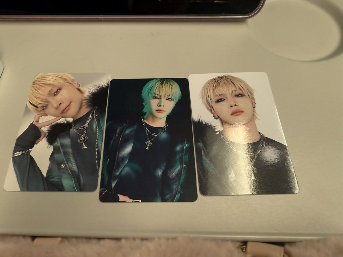 🎀👑 tweet media