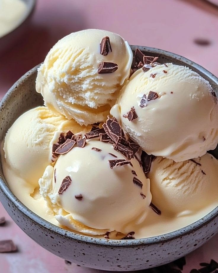 Dessert Diaries tweet media