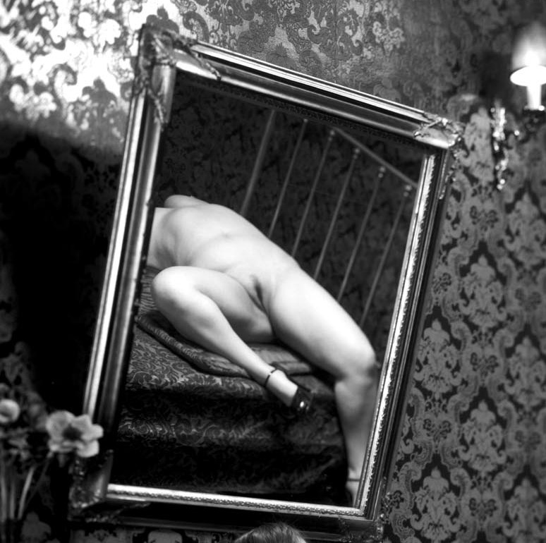 ShungaGallery's tweet photo. Photography by Frédéric Fontenoy

More sensual recommendations can be found on this page >>> https://t.co/g7VAChzEhw https://t.co/jZ5OOgPQi3