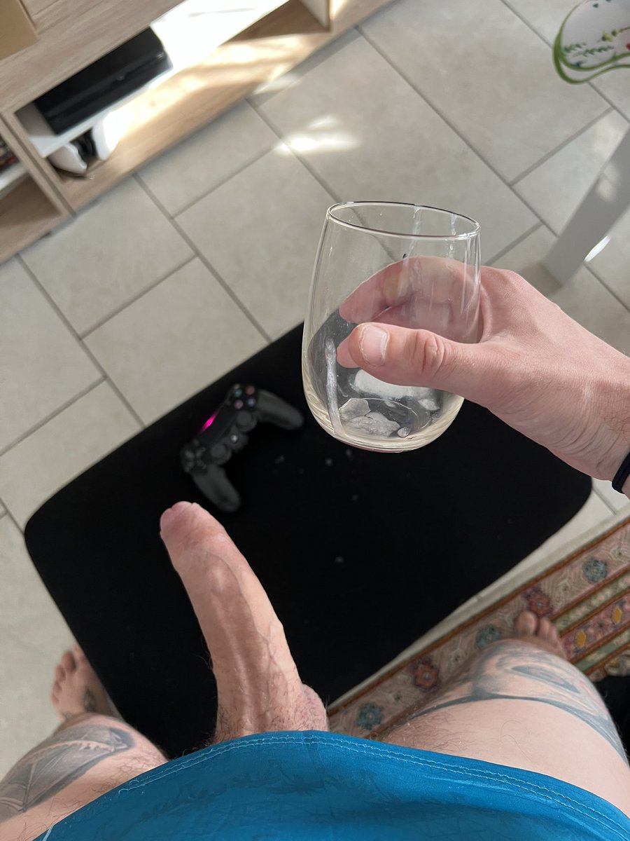 Paul Jakons 🔞 Top 6% tweet media