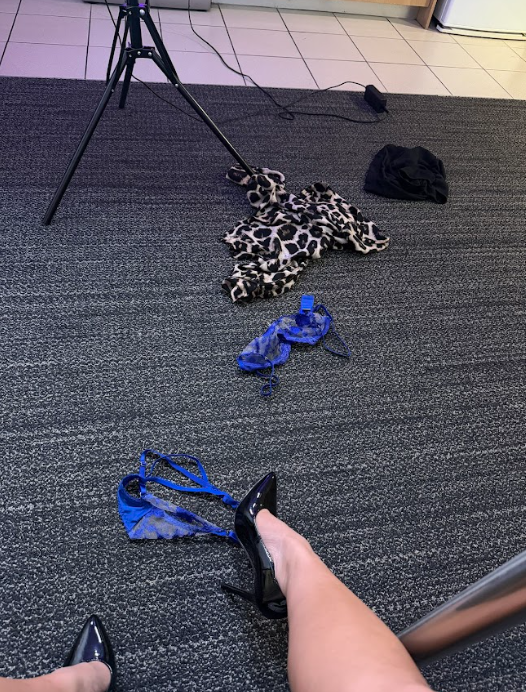 Emily Mai tweet media