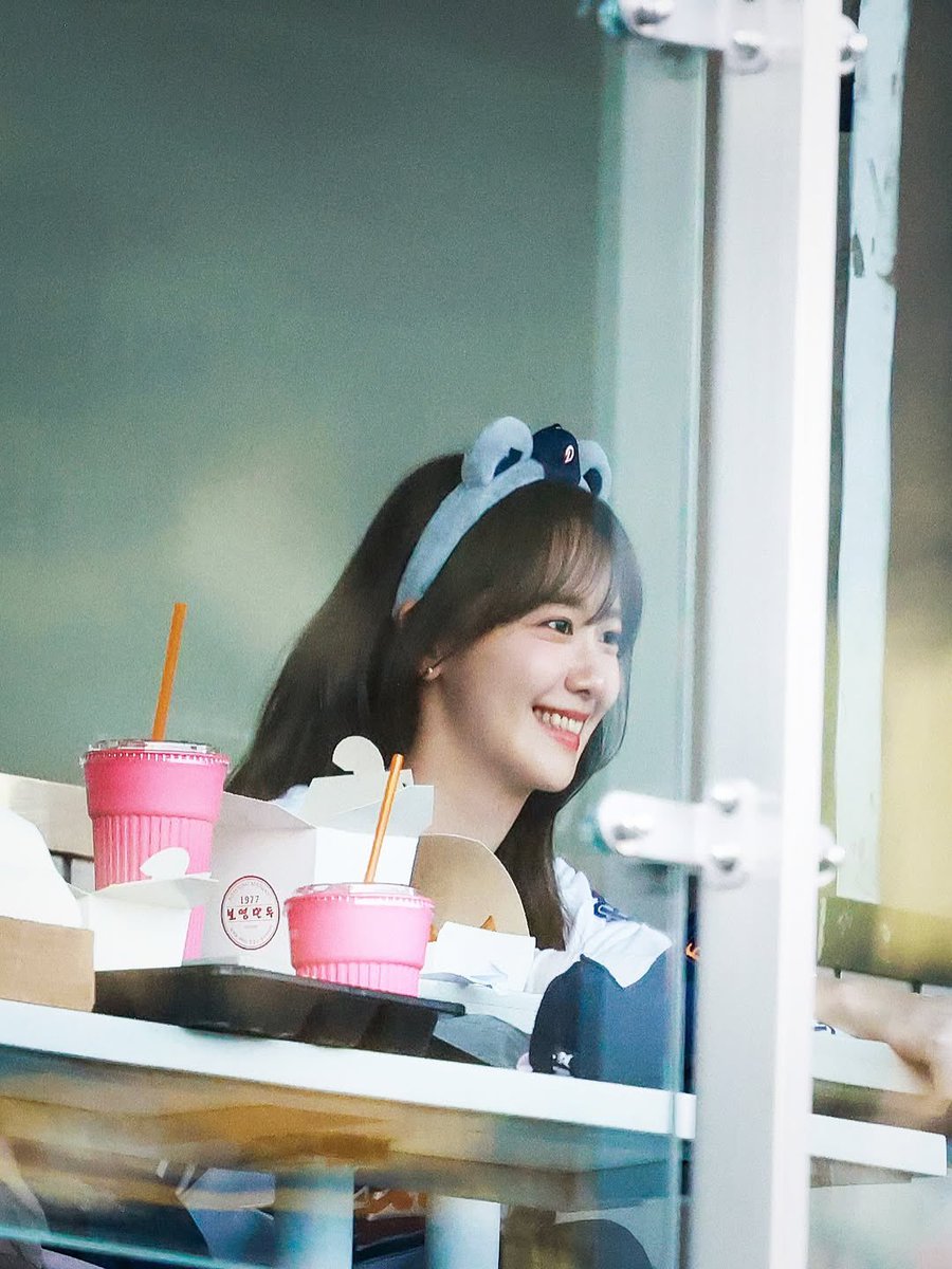 yeppeoyoona's tweet image. Happiness looks good on you 🥹🤍

instagram.com/p/DXSHrdsAReV/…

#LimYoonA #임윤아 #YoonA #윤아