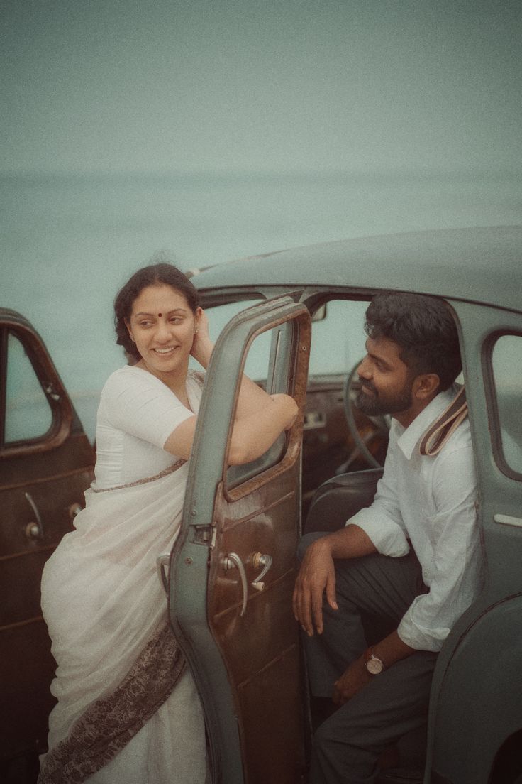 NithunR44235's tweet image. #vintage #couples #kerala #malayalam