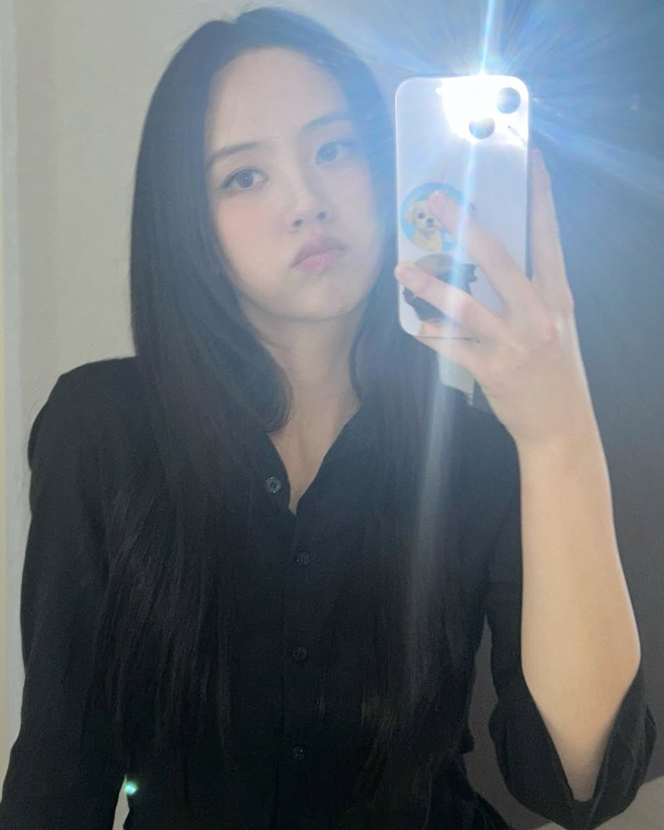Sun ᥫ᭡ tweet media