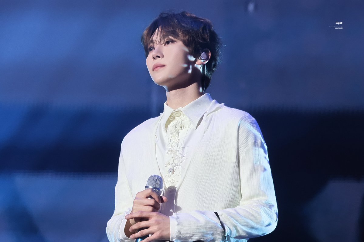 𝑠𝑖𝑔ℎ𝑡 tweet media