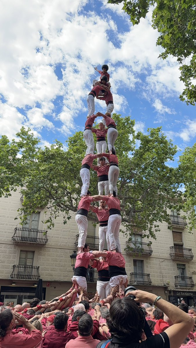 Colla Vella dels Xiquets de Valls tweet media