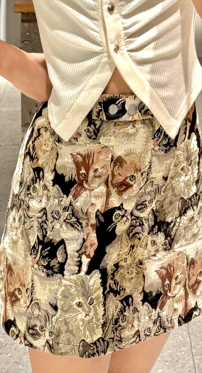 akankshark tweet media