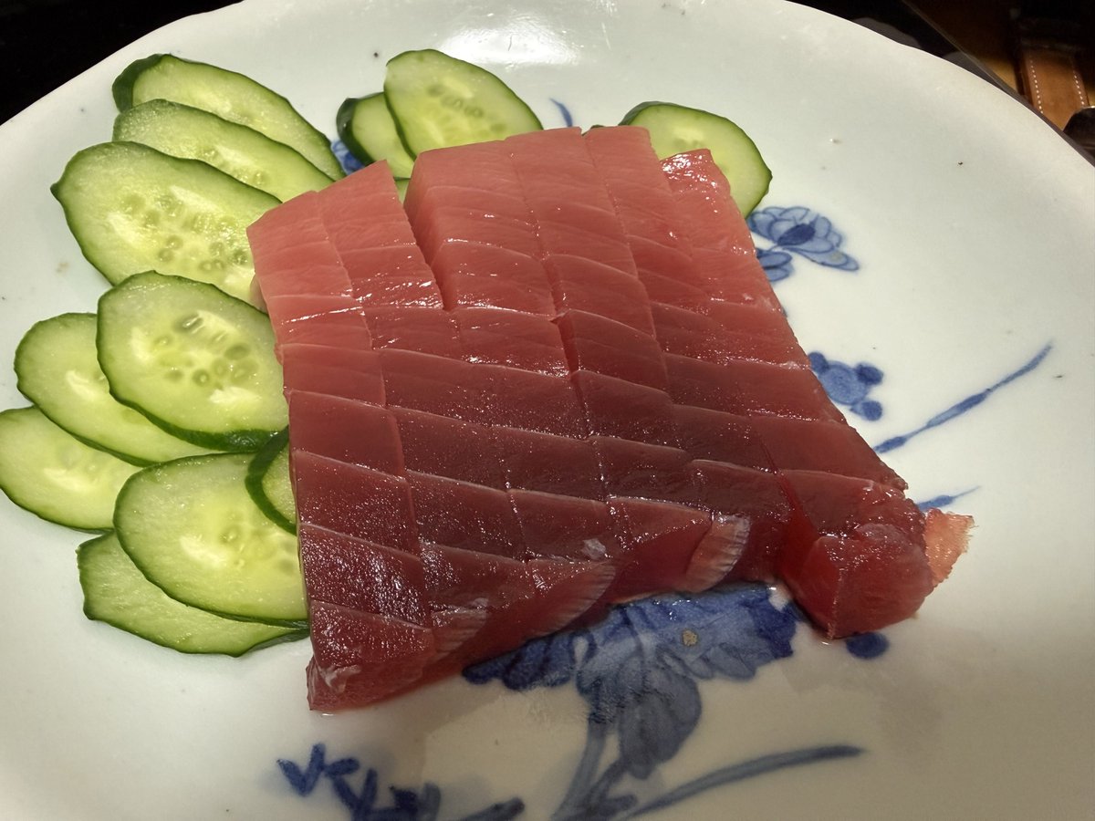 おびーか tweet media