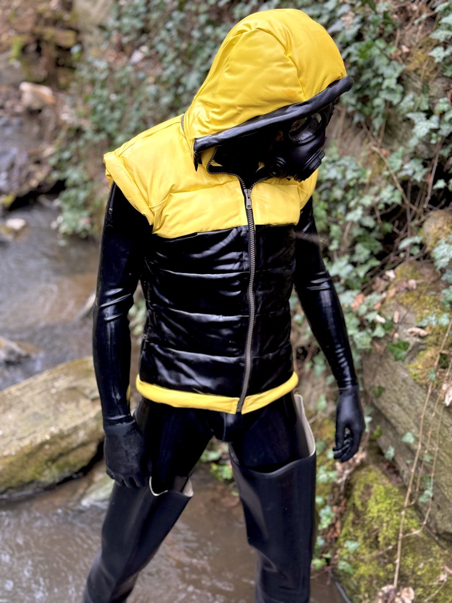 𝐑𝐔𝐁𝐁𝐄𝐑 𝐒𝐋𝐀𝐕𝐄 ₂₃-₃₇₁-₁₉₂-₉₀₈ 🔞 tweet media