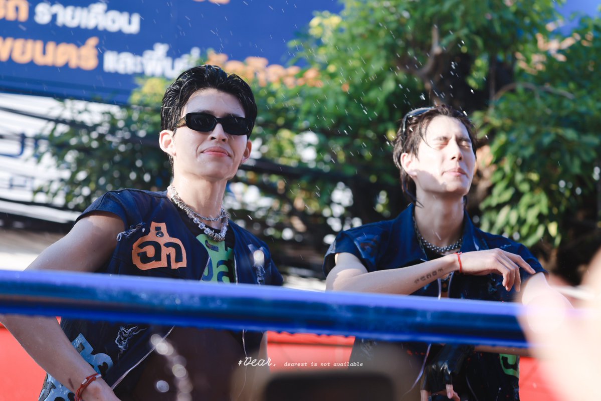 𝑫𝑬𝑨𝑹 tweet media