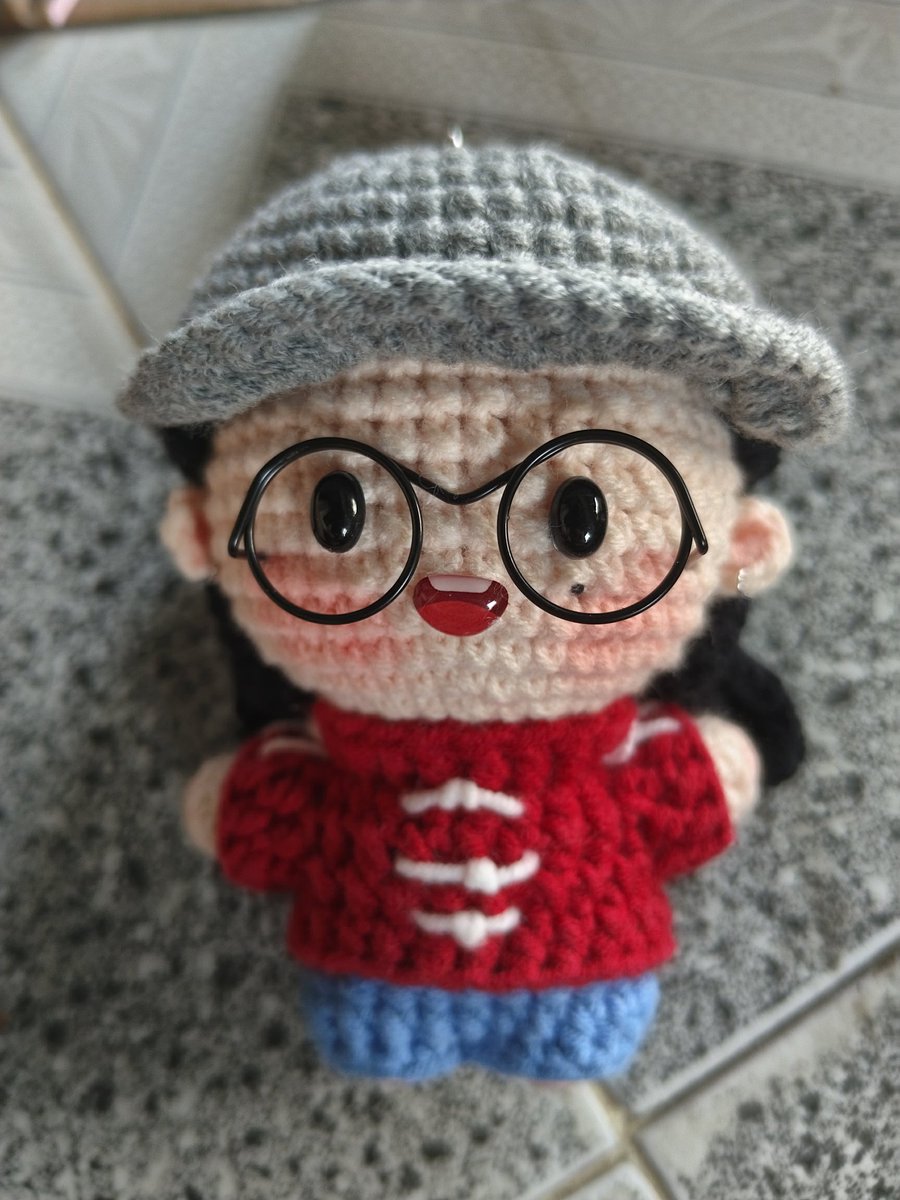 Chang chỉ thích ở 1 mình 😌 tweet media