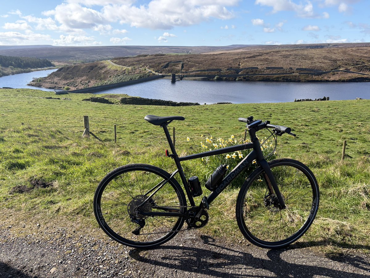 Hubert Er tweet media