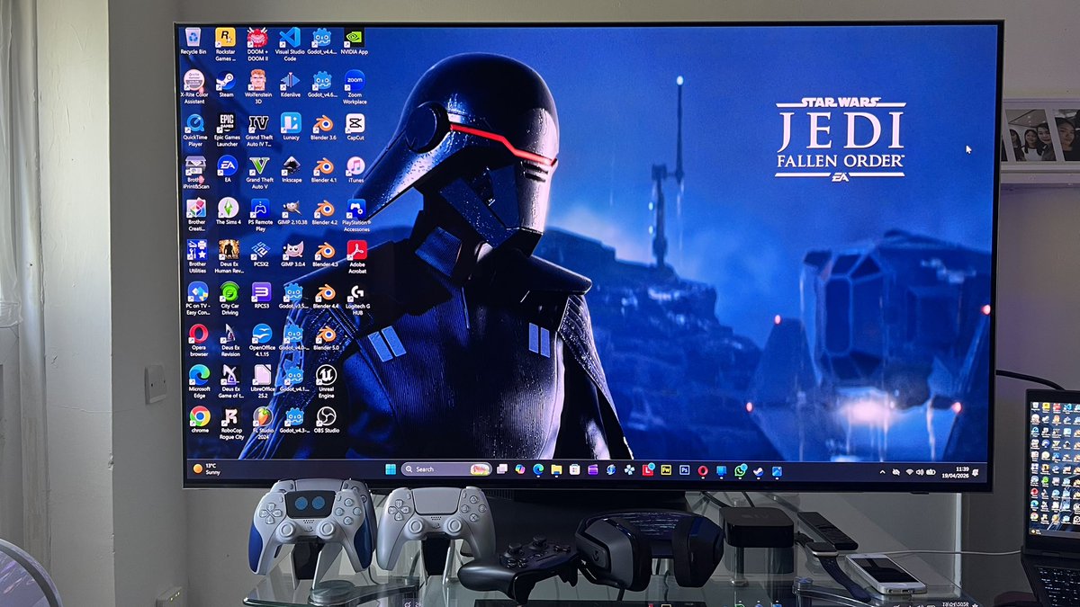 DJone01's tweet image. I finally decided it was time to change my laptop desktop wallpaper 💻 ✨ 

#StarWars #VideoGames #PC #Wallpaper