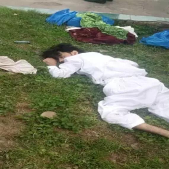 جہلم/ معروف مذہبی اسکالر انجنئیر محمد علی مرزا کی اکیڈیمی پر حملے کے دوران کراس فائرنگ میں ہلاک ہونے والے ملزم کی شناخت بلال ولد بہادر خان ساکن نوراللہ والا میانوالی کے نام سے ہوئی ہے ملزم پہلے بھی قتل کے مقدمہ میں جیل یاترا کرچکا ہے