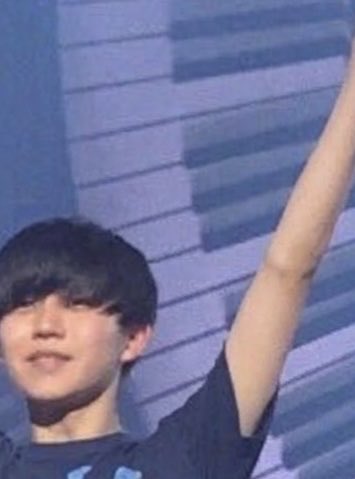 - ̗̀🍏 ̖́- tweet media