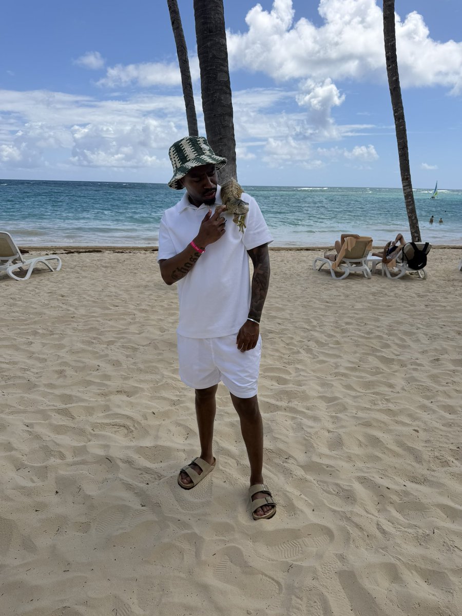 PeezyFB's tweet photo. PABLO 🇩🇴 https://t.co/RmZIZNuIBY
