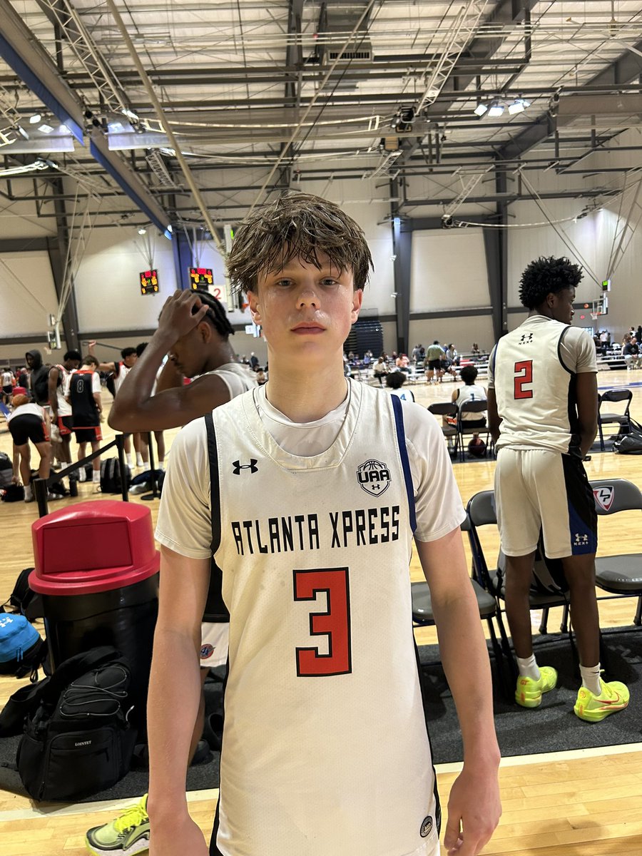 Johnny Rodriguez tweet media