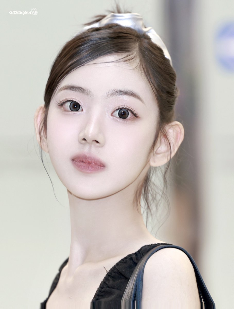 HiKittySol tweet media