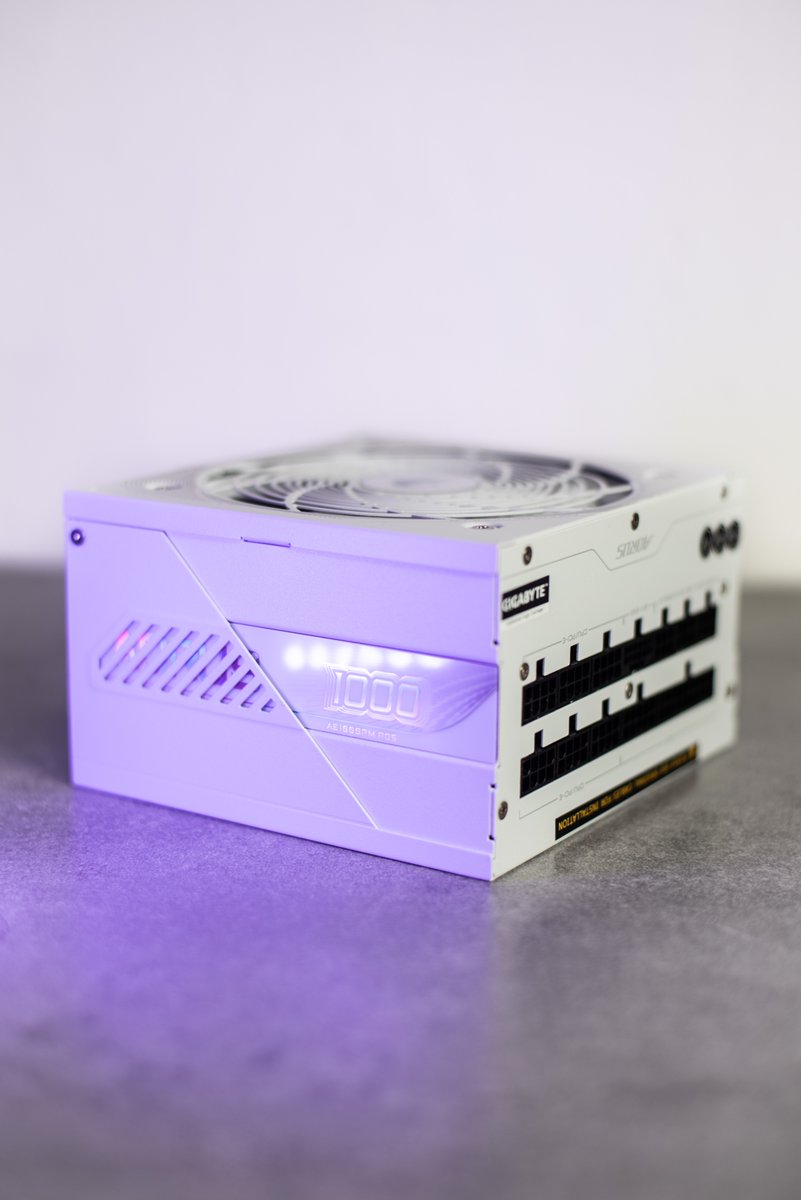 aorus_czsk's tweet image. ℹ gigabyte.com/Power-Supply/G…

🛒 gbt.sk/SmartyPSU
🛒 gbt.sk/AlzaPSU
🛒 gbt.sk/DatacompPSU
🛒 gbt.sk/DatartPSU
🛒 gbt.sk/TSBohemiaPSU
#PCzdroj #GIGABYTE #AORUS #PSUPlatinum #ModularPSU