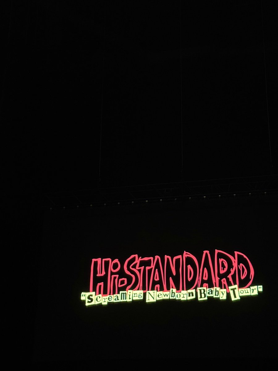 rhok_'s tweet photo. 待ちに待ったHi-STANDARD！
感動と興奮で終始目がうるうる笑
とにかく胸がいっぱい。
フロアのみんなの待ってました！っていう雰囲気が堪らなかった！
AIRJAMまでは今日の余韻で生きていける！

ハイスタのネイルに沢山のいいねをもらって自分の中で目標が出来ました！ありがとうHi-STANDARD！ https://t.co/drJtPZIMMz