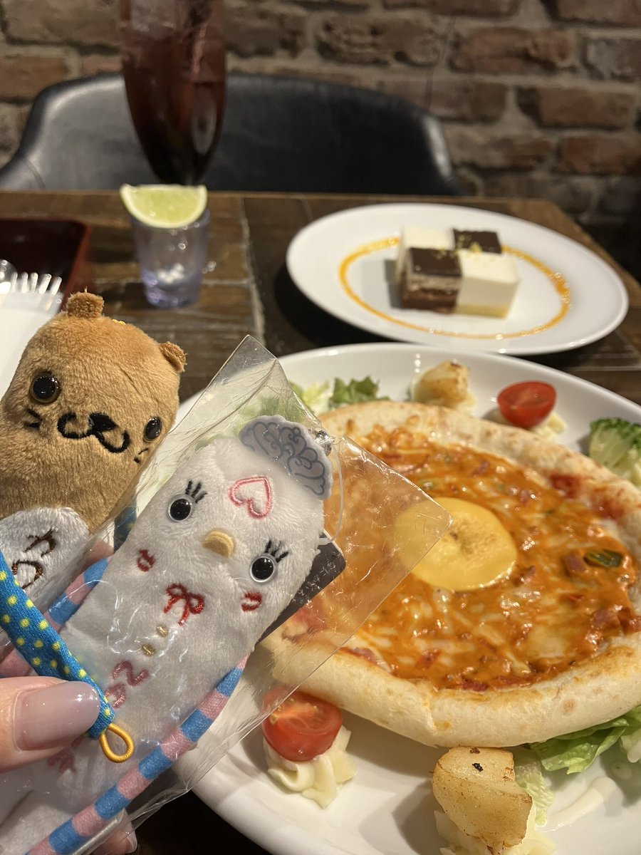 おまゆ tweet media