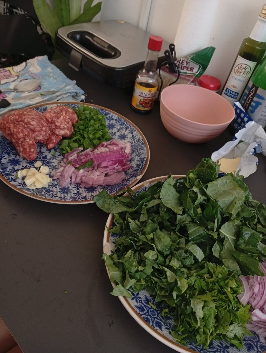 ･ . hanna🍉 tweet media