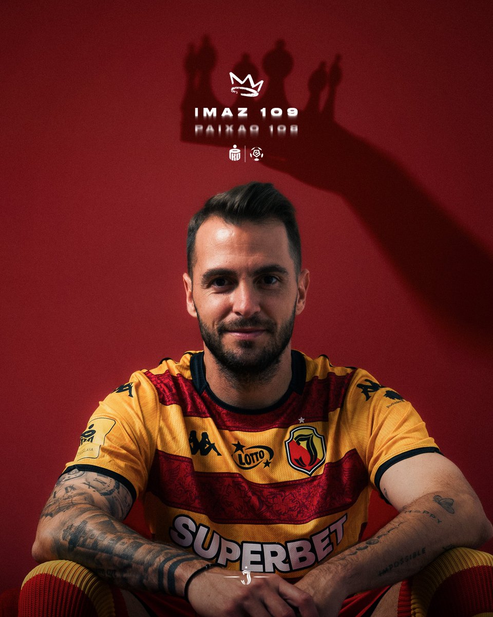 Jagiellonia1920's tweet photo. ⏱️ 12' 👑 KRÓL JEST JEDEN 👑

@JesusImaz11 strzelił swojego 109. gola w Ekstraklasie, a to oznacza, że jest już najlepszym zagranicznym strzelcem w historii naszej ligi. 

Jesi, jesteś wielki, gratulacje 💛❤️

📲 Szczegółowa relacja ➡️ https://t.co/4pRcaLO377
________________________
@wojpodlaskie | @WBialystok | #ARKJAG 0:1