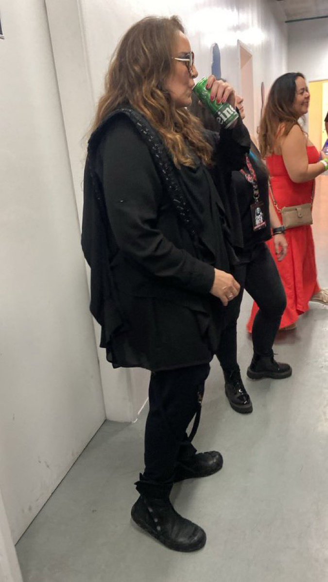 Ana Carolina Team tweet media