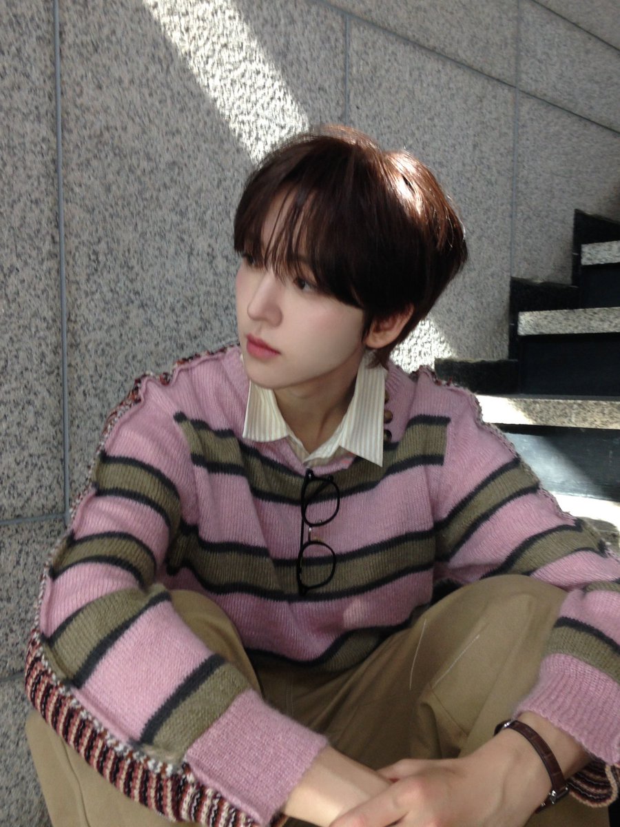 dhee_70313's tweet photo. 아니 오늘 블러셔가 진짜 또 한명의 여성을 울림 너무 좋다 https://t.co/6fvX7P3IIg