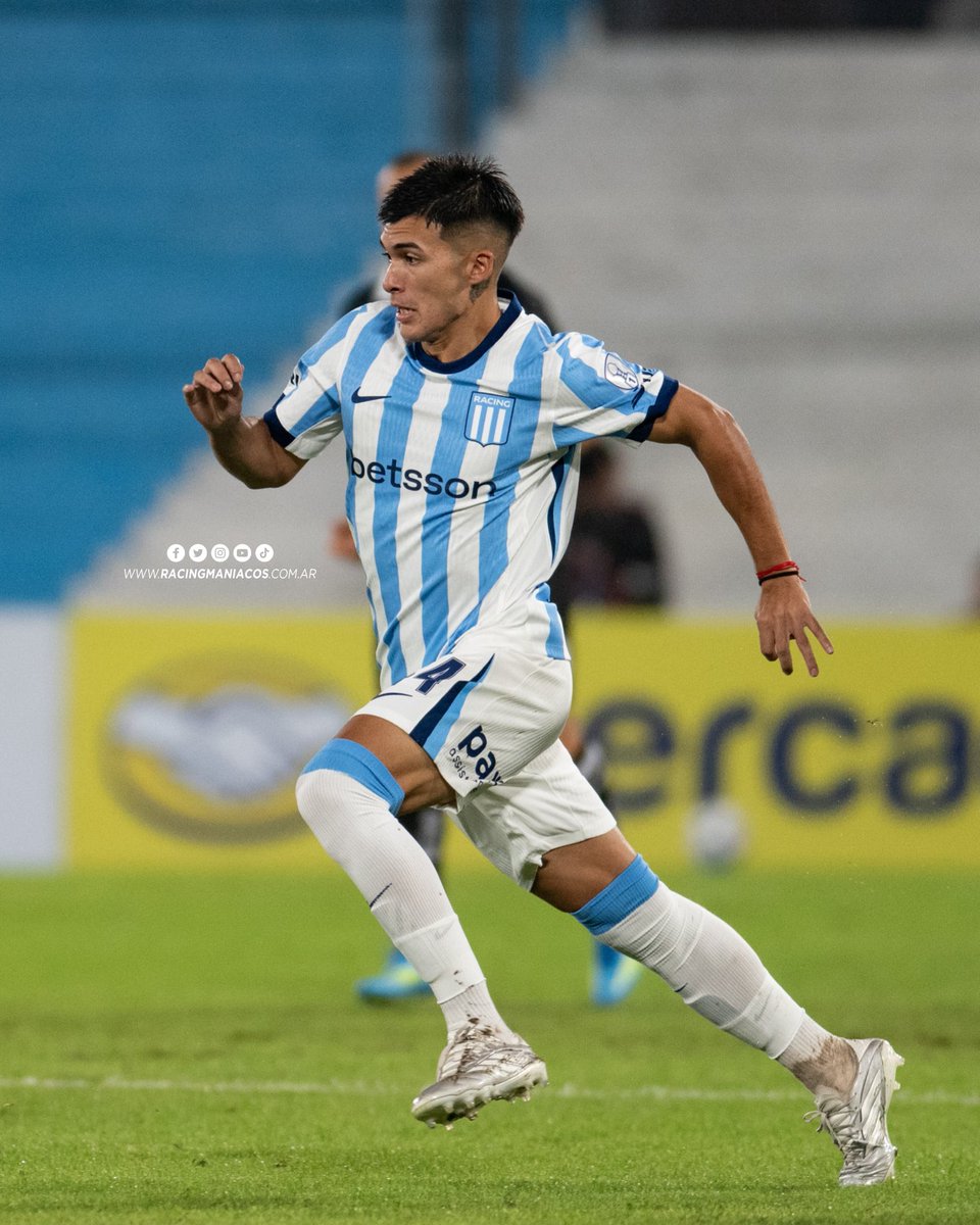 PasoaPasoRC's tweet image. CONFIRMADO #RACING 🎓

⚽ Cambeses; Cannavo, Pardo, Colombo, García Basso; Toto Fernández, Sosa, Baltasar Rodríguez; Vergara, Maravilla y Gonzalo Sosa.

¿QUÉ TE PARECE? 🤔