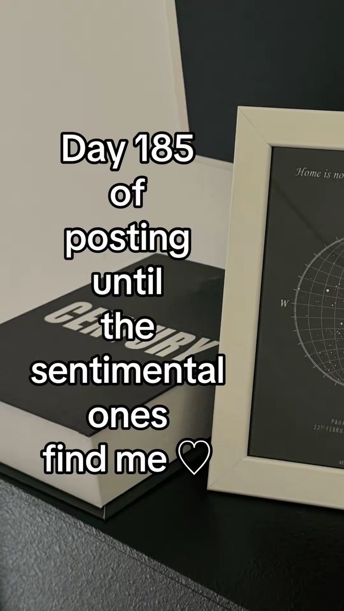 astargeizerpro's tweet image. Day 185 of posting until the sentimental ones find me ♡

“Home is not a place, home is a feeling… and it’s you.” ✨💛  A timeless piece for the love that feels like home 🏡

#starmap #custommade #sentimental #bintang #giftideas
