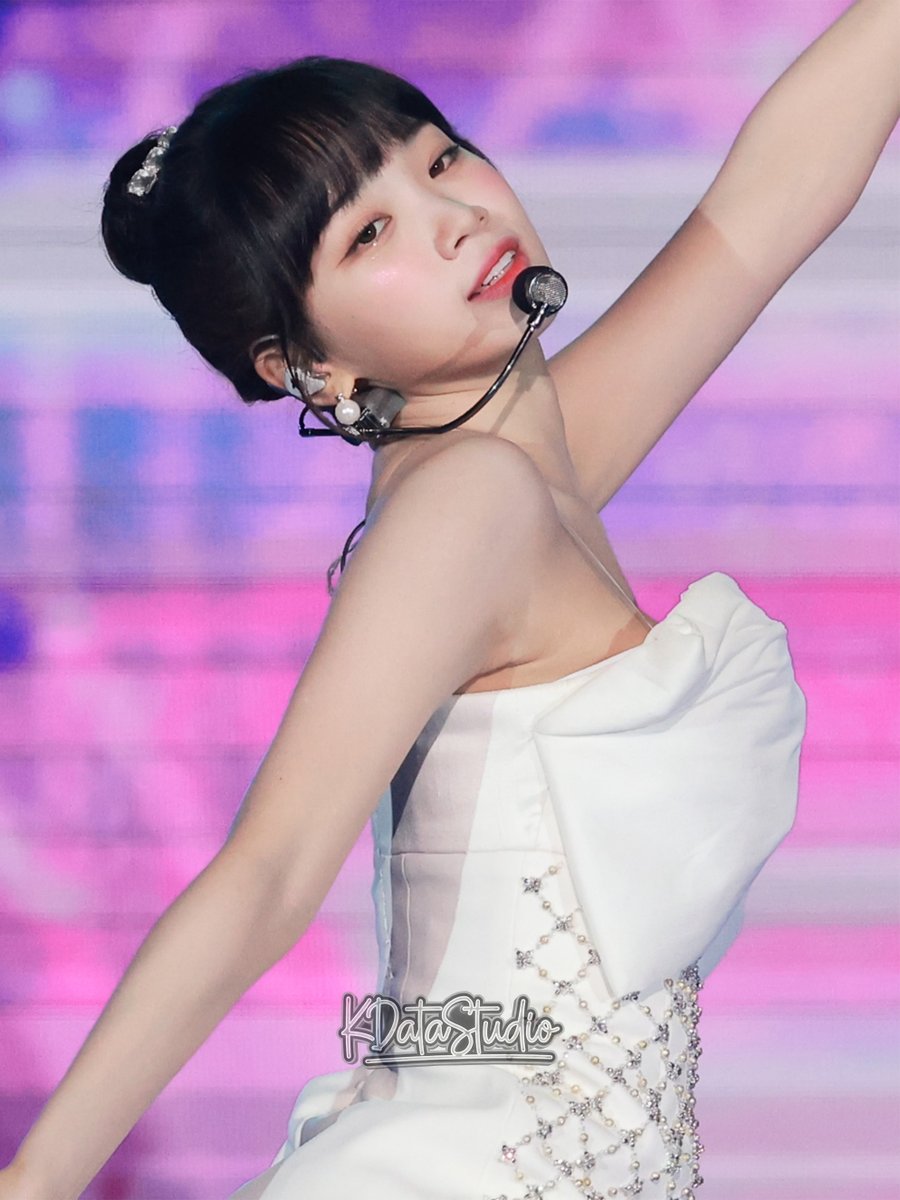 KDataStudio tweet media