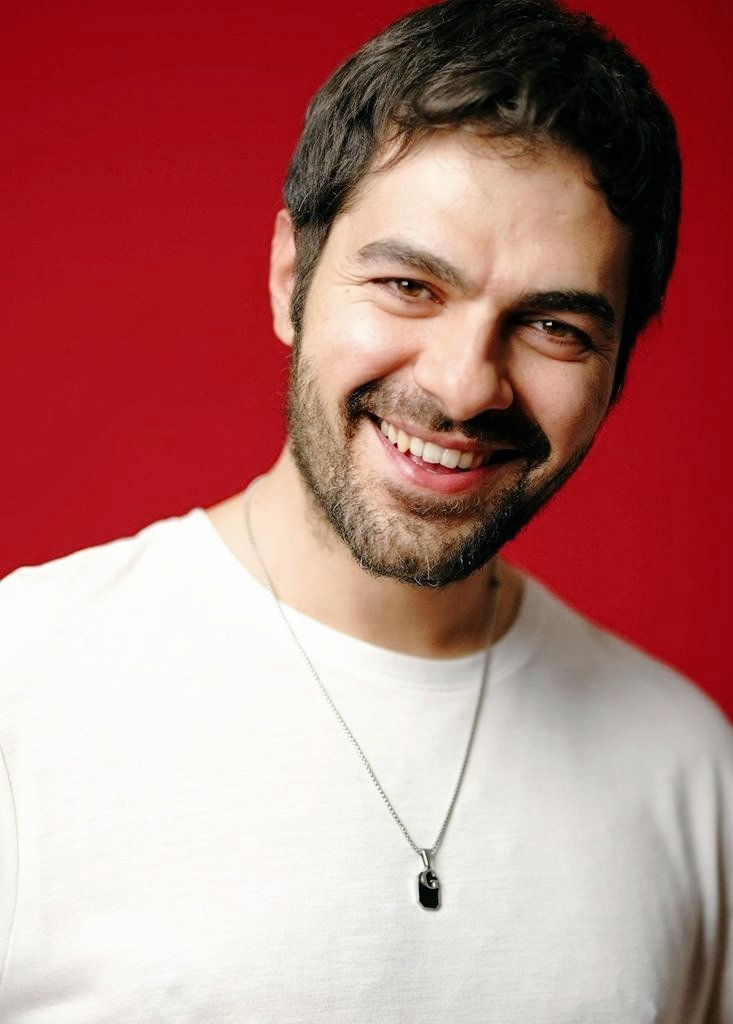 Gülüşüyle nefes aldığım 
Bakışlarında yaşadığım 
Bal yüzünde kaybolduğum 
Sen iyikim herşeyim🫶🏻🙂‍↕️🥹 #Gökberkyıldırım