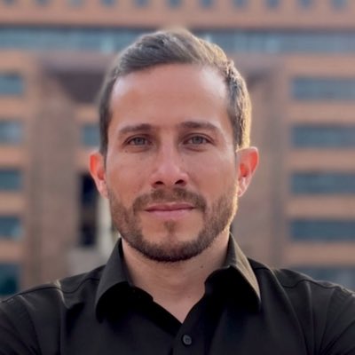 jaimealejo23's tweet photo. #NuevaFotoDePerfil https://t.co/wSu57UOyUQ