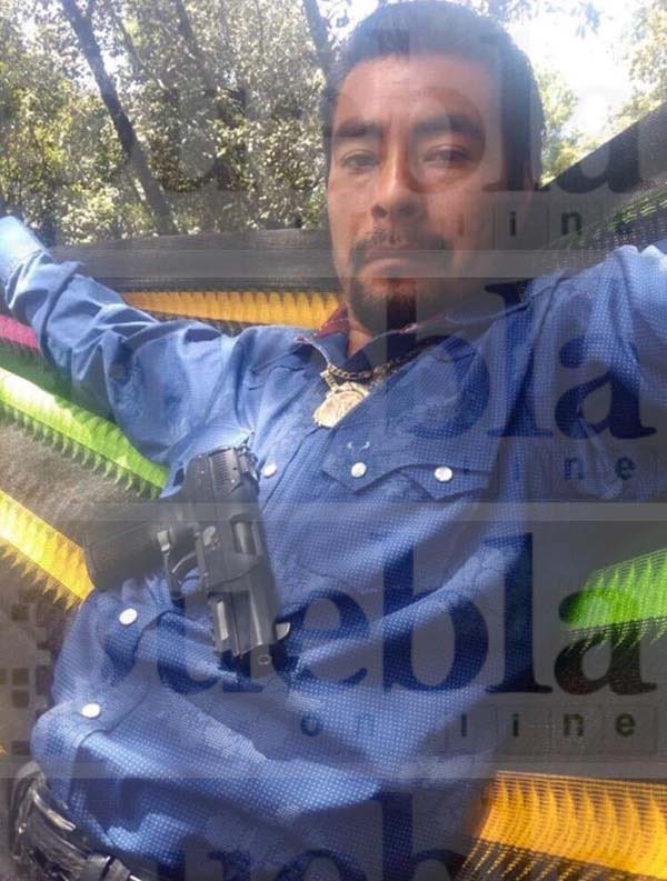 ALunaSilva's tweet image. 🚨 La @SSPGobPue confirma
la detención de Roberto N., “El Bukanas”, el criminal más buscado en las últimas décadas en #Puebla, #Hidalgo y #Veracruz, líder de un imperio huachicolero, y cruel criminal al que se le adjudican decenas de asesinatos.

⚠️ Cayó en #Chignahuapan, donde