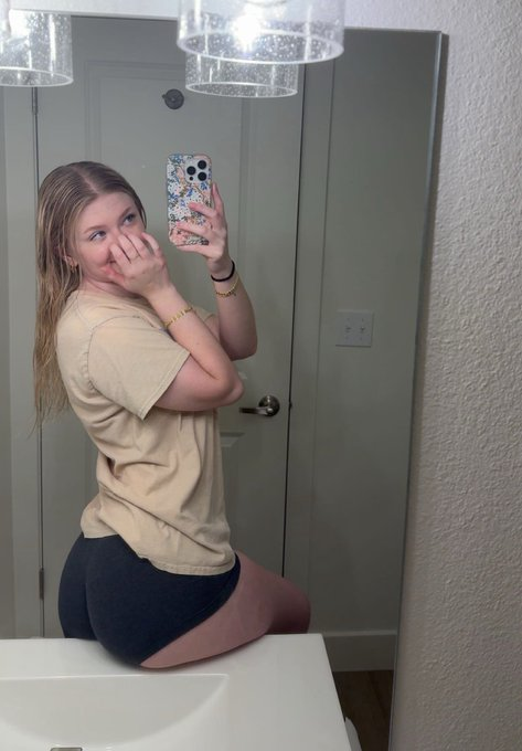 𝓑𝓻𝔂𝓷𝓵𝓮𝔂 🎀 tweet media