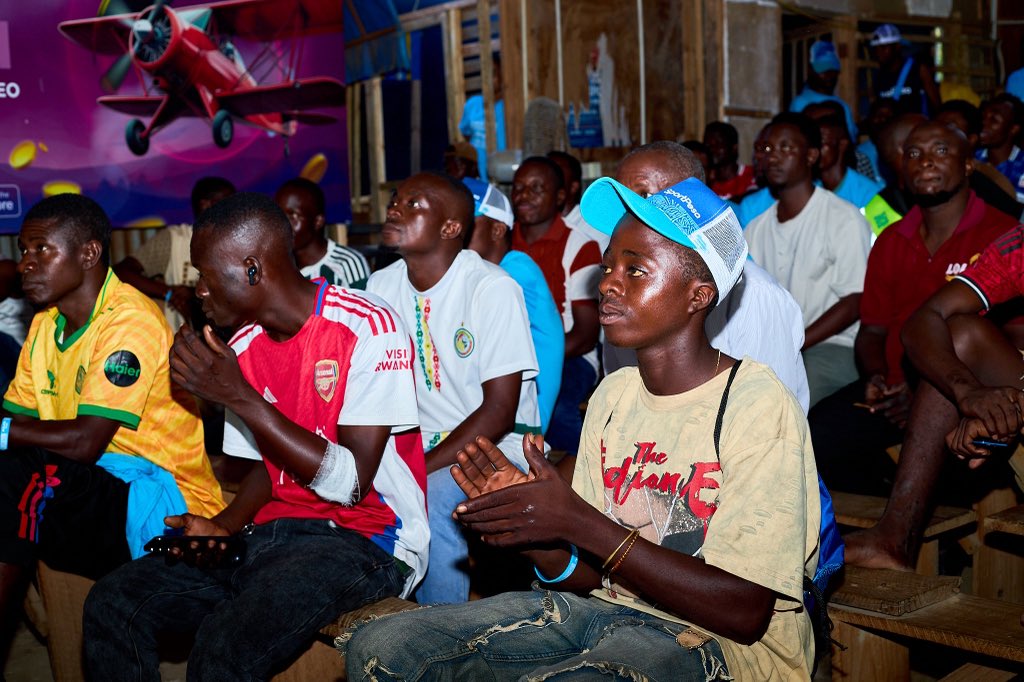 TZSportPesa's tweet image. Watuuuuuuuu🙌

📍Lupaso Soccer Live 

#sportpesa #sportpesaushindiuendelee #makeitcount #sportpesaushindinjendani