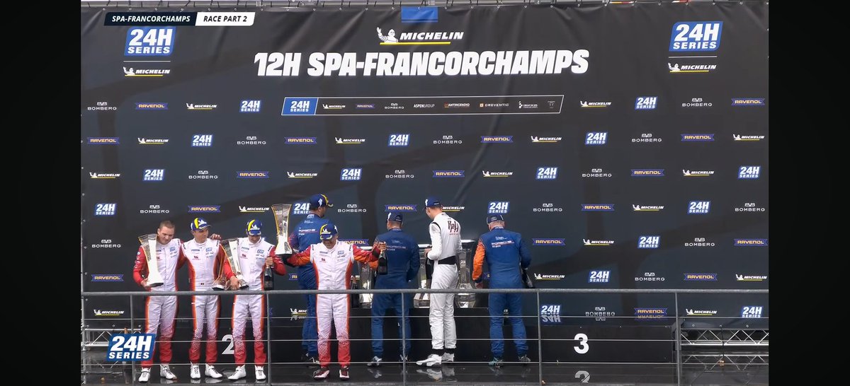 AjithFCMadurai's tweet image. Podium WINNER 🇮🇳🇮🇳

#AjithKumar #AjithKumarRacing