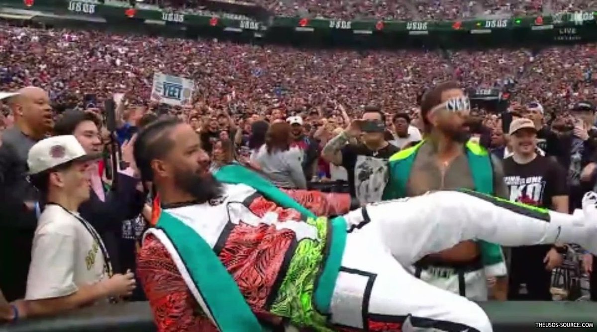 TheUso-Twinz.com | Fansite For The Usos tweet media