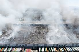 Piggos_T_Desk's tweet image. Firefighting capacity is now directly impacted:
• Fewer retardants available
• Higher costs limit deployment
• Slower containment timelines
Fires won’t just spread they’ll outpace response systems
#EmergencyResponse #Firefighters #Infrastructure