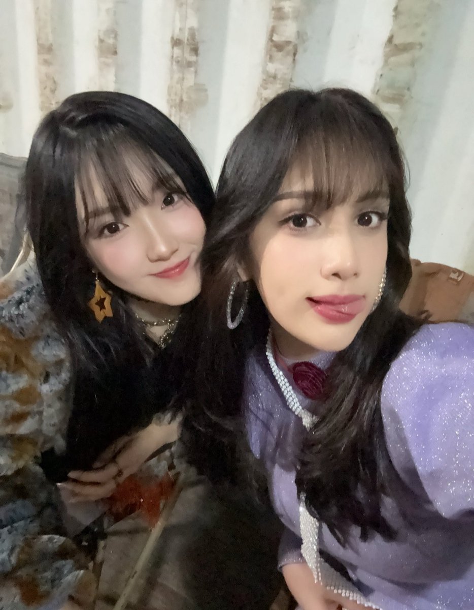 Chelsea Davina tweet media