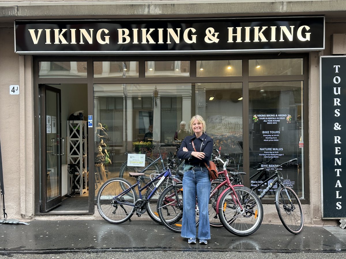 Charles Spencer tweet media