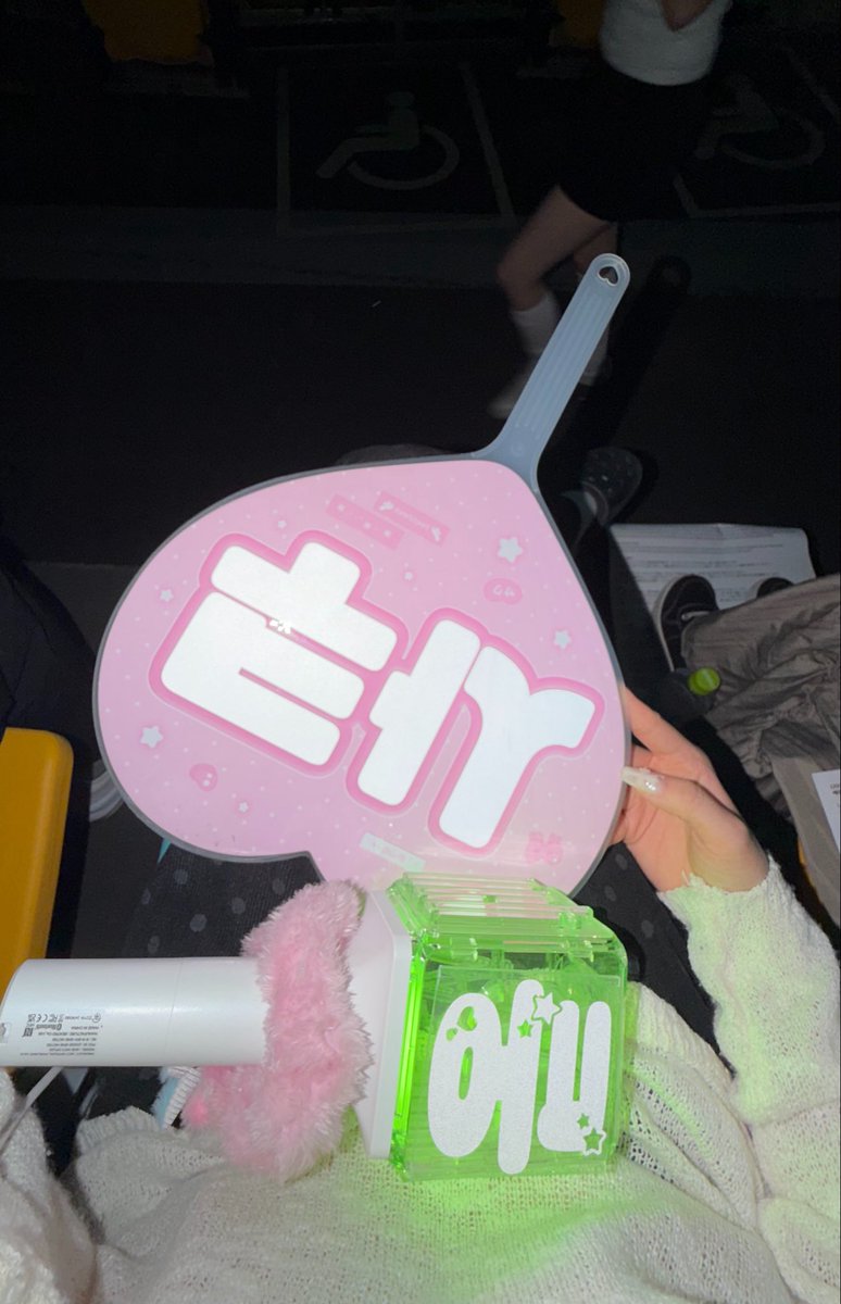 🕴🏻 tweet media