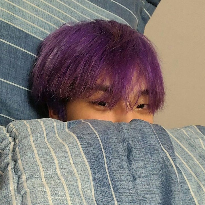 happy bday to my moon. i love more than words can say. i'm so happy to find u at my lowest and got my pieces glued back bcs of u. i hope everyone sees the kind, sweet little boy who just wanted to be an idol. i love u sm! 🌙💙

#HAPPY_JEHYUN_DAY 
#Beautiful_Birthday_Boy_Jehyun