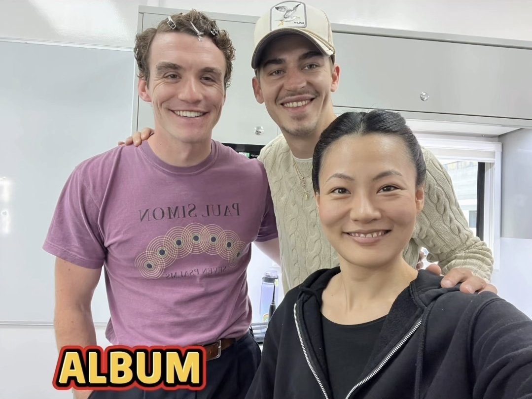 look at this trio 🫶🏻

#youngsherlock