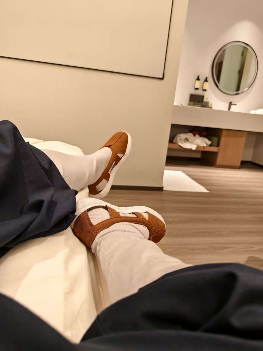 骑熊🐻闯红灯 tweet media